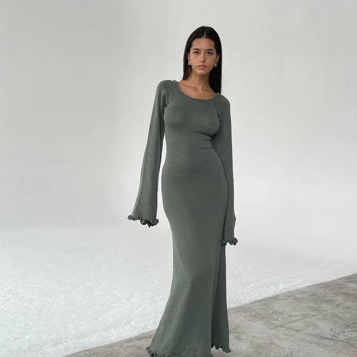 Zenit Loose Ruffle Knit Maxi Dress