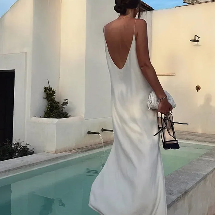 Zenit White V-Neck Slit Maxi Dress